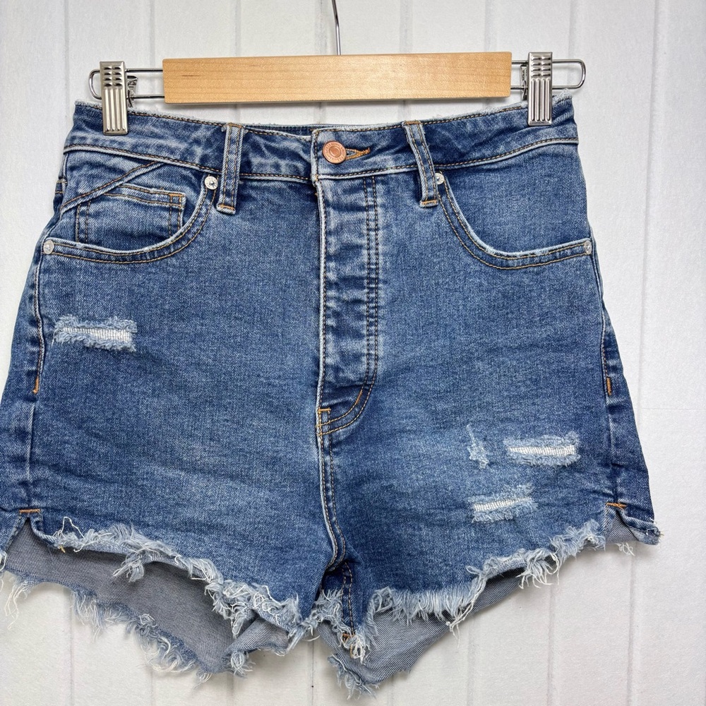 Free People Crvy Distressed Blue Jean Shorts Size 27